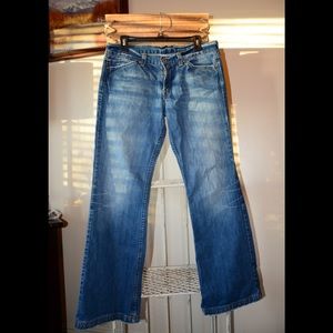 Lucky Brand size 10 - 32” inseam